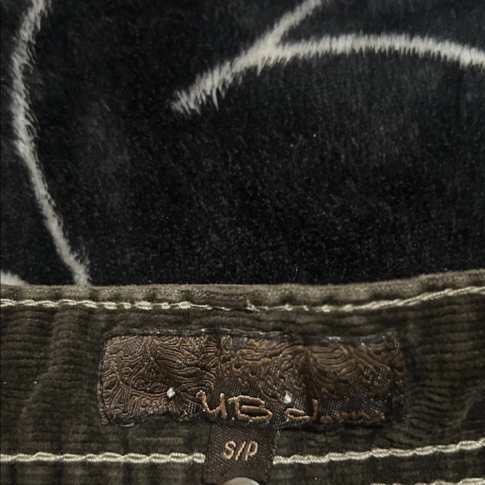 Brown Ruffled Skirt - Picture 2 of 4